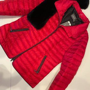 Beautiful Basler Red Puffer Jacket with removable fur collar!